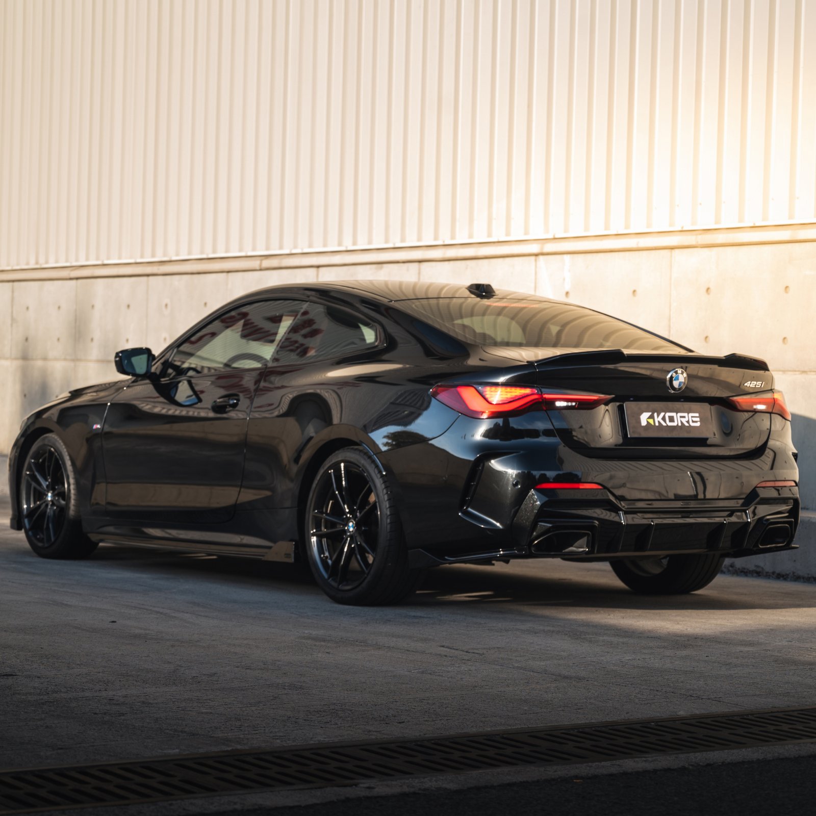 DYFUZOR TYLNY BMW G22 / G23 ABS Czarny Szafir KORE - obrazek 7
